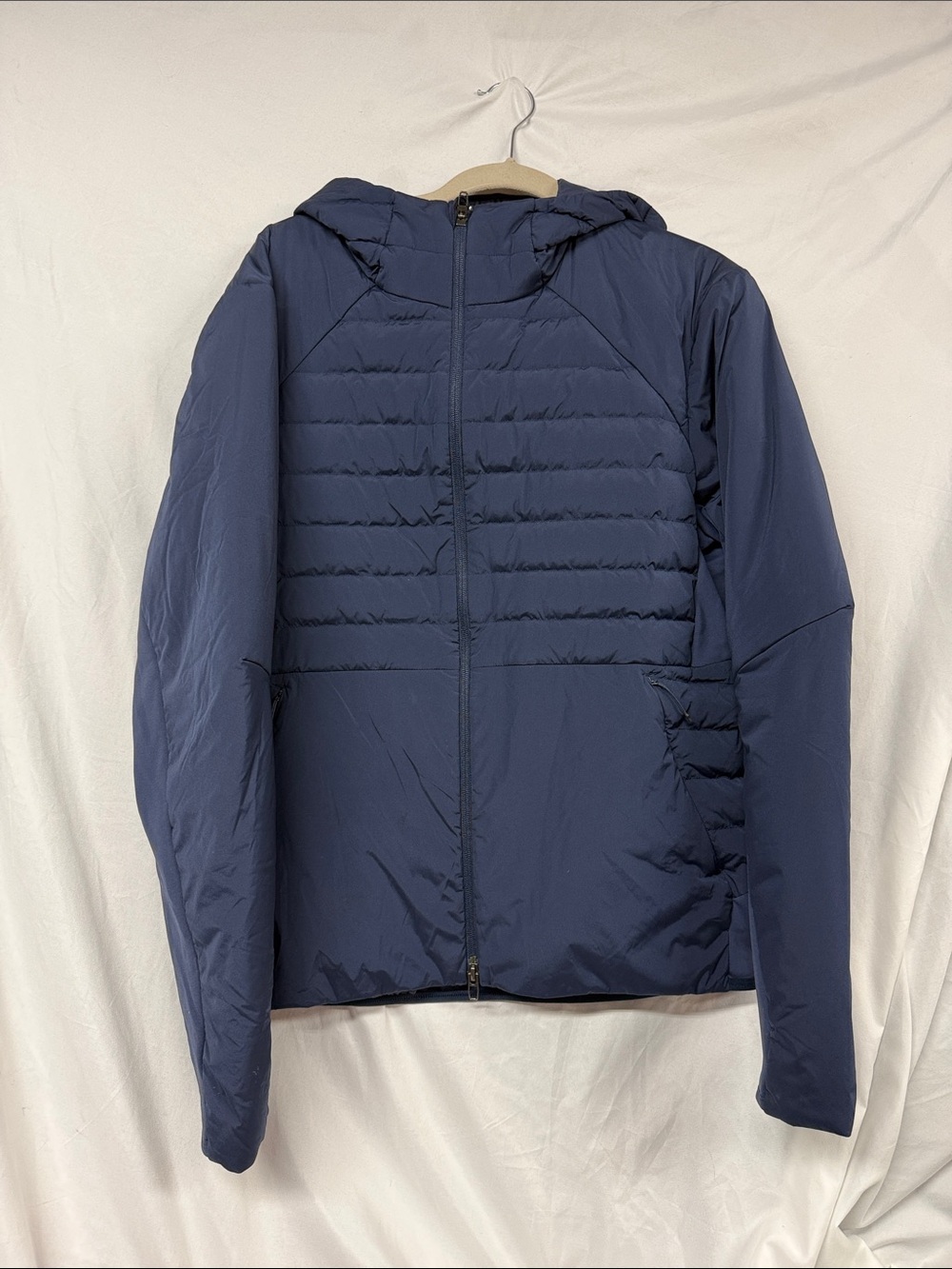 lululemon athletica Quilted Hooded Puffer Jacket - Navy
